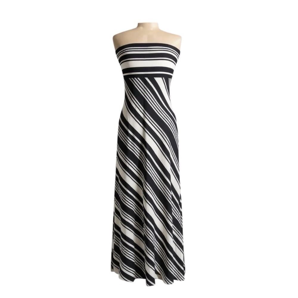 Strapless Maxi Dress - Picture 3 of 4
